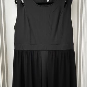 Elegant Black Sleeveless Jumpsuit